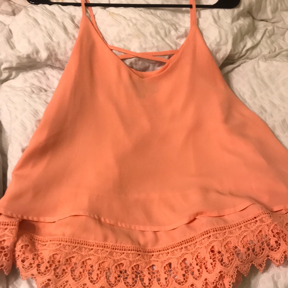 Super cute boutique top!!